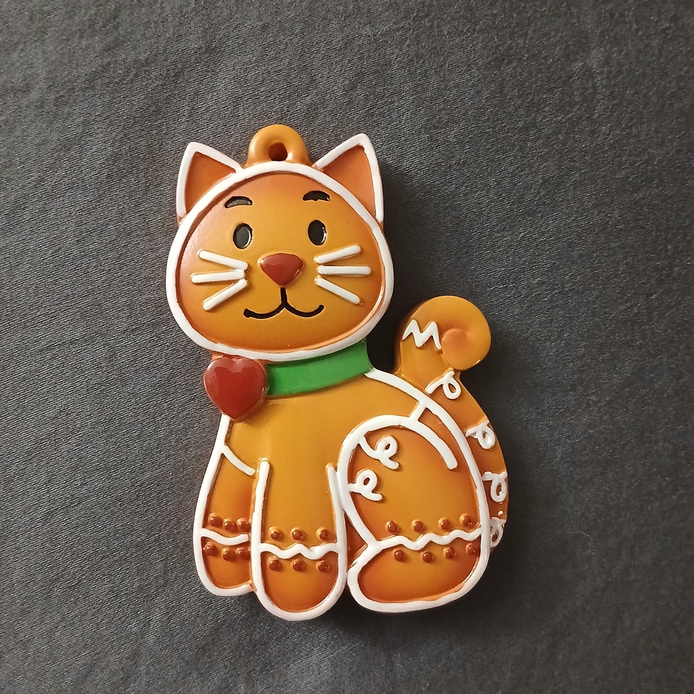 Whimsical Gingerbread Cat Ornament